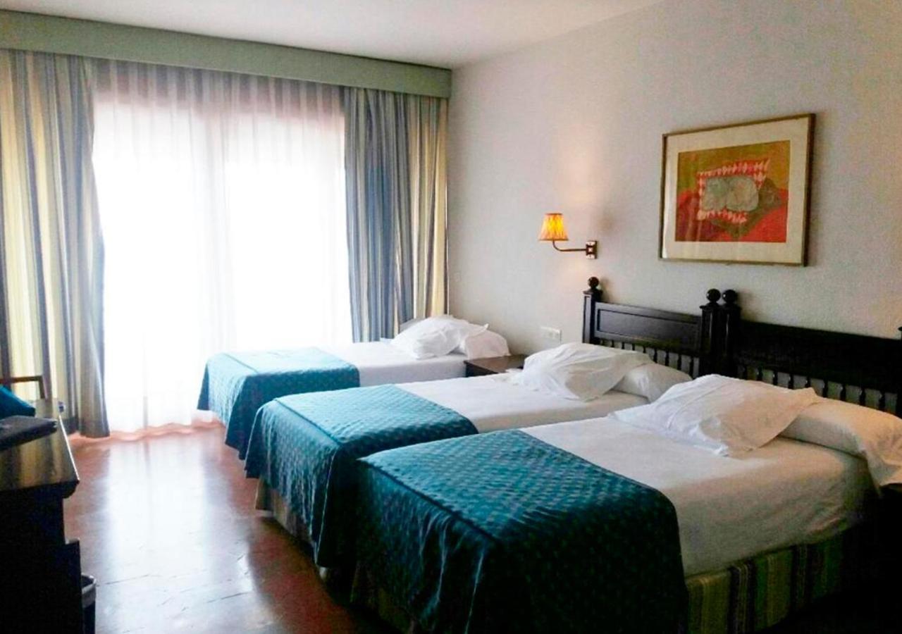 Parador De Ceuta Luaran gambar