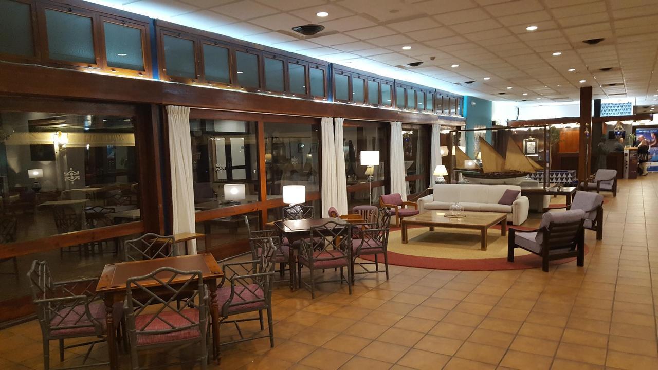 Parador De Ceuta Luaran gambar